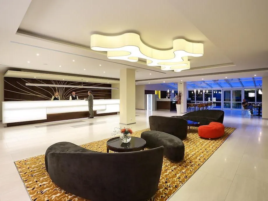 Hotel Duo Praga 4*,